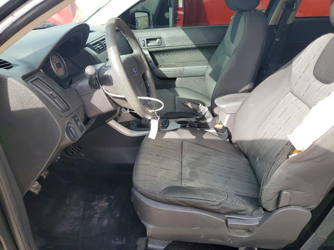 2008 FORD FOCUS SE photo 13