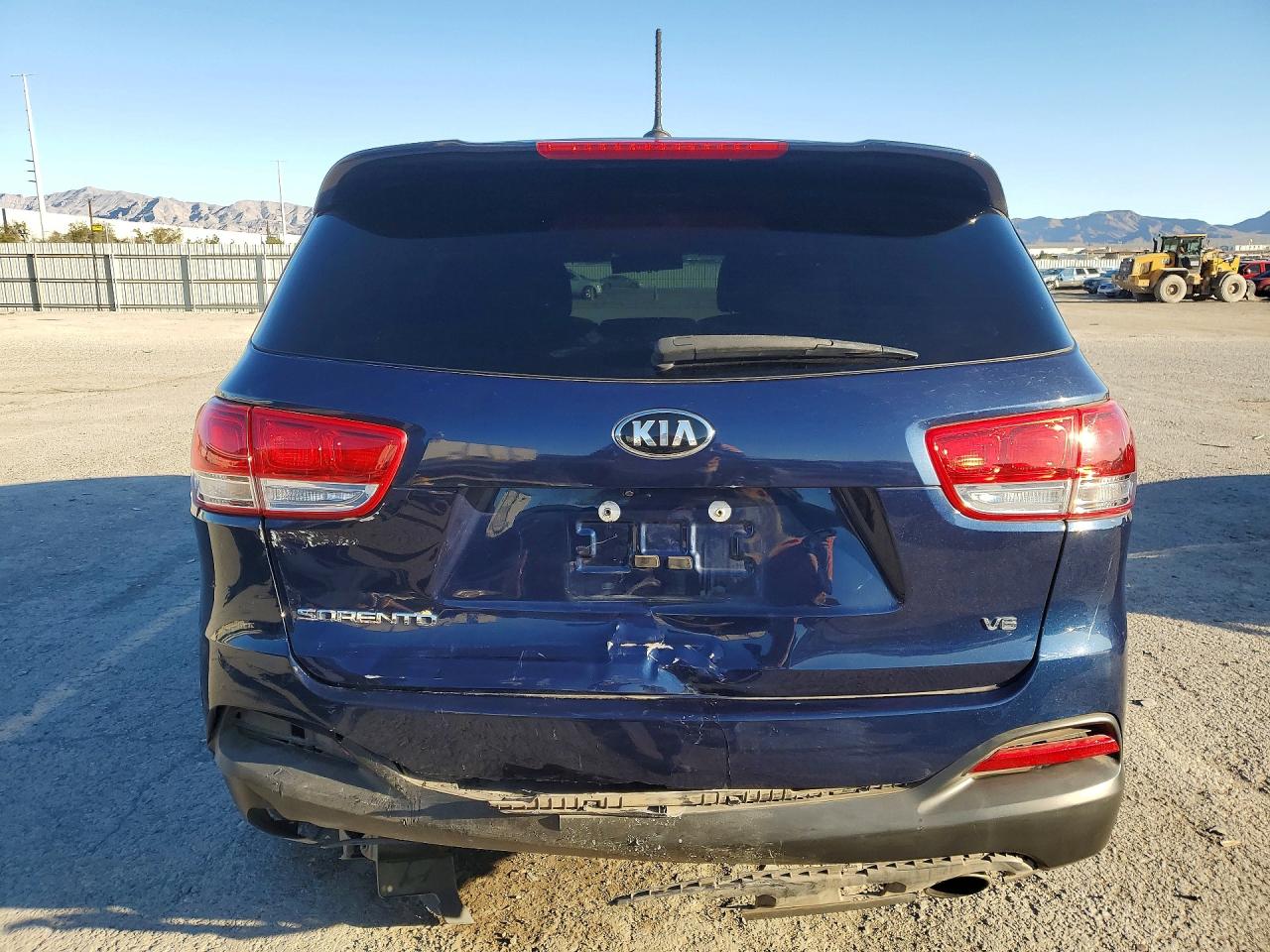 2017 KIA SORENTO LX V6 photo 16