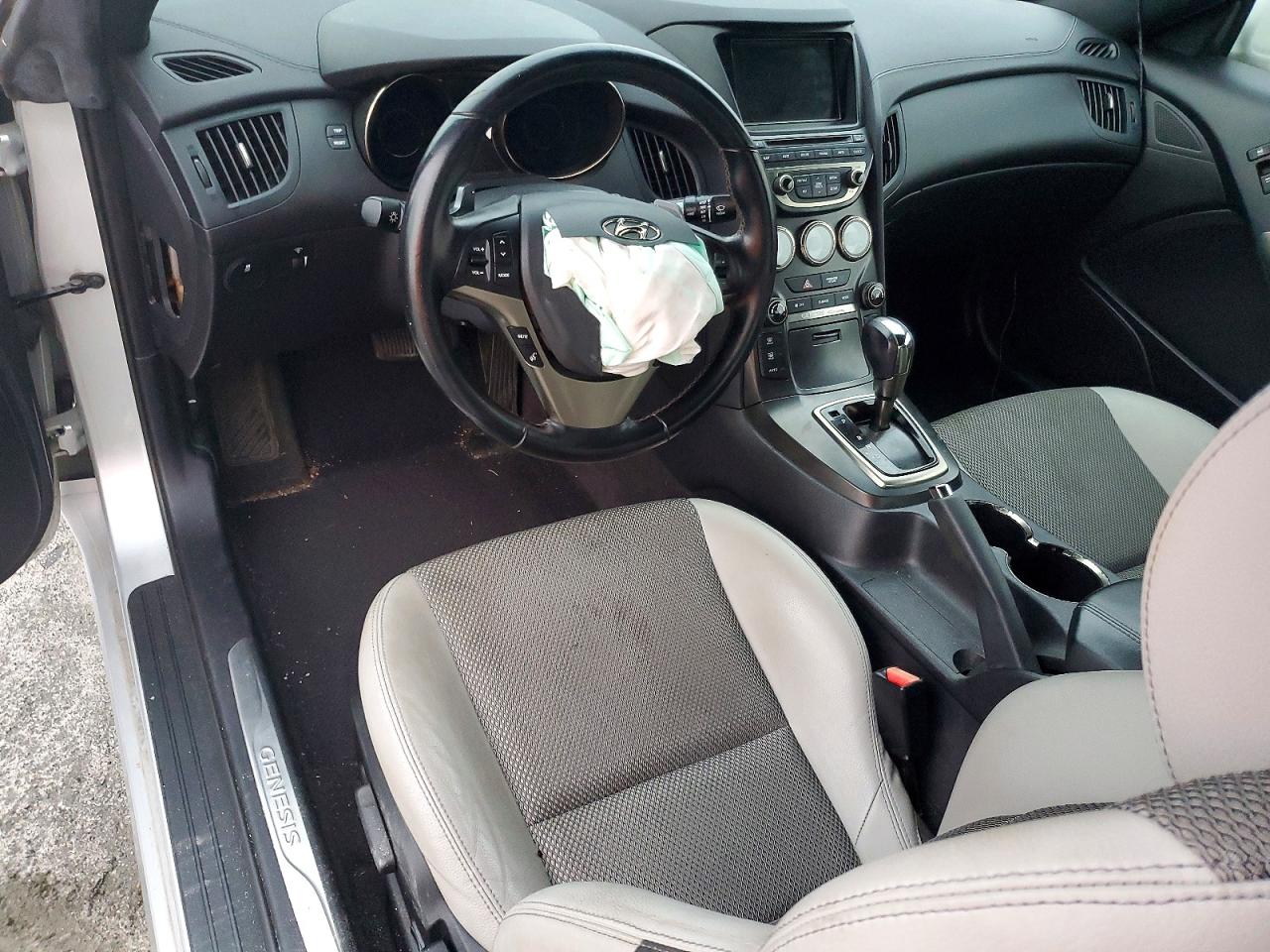 2013 HYUNDAI GENESIS COUPE 2.0T PREMIUM photo 22
