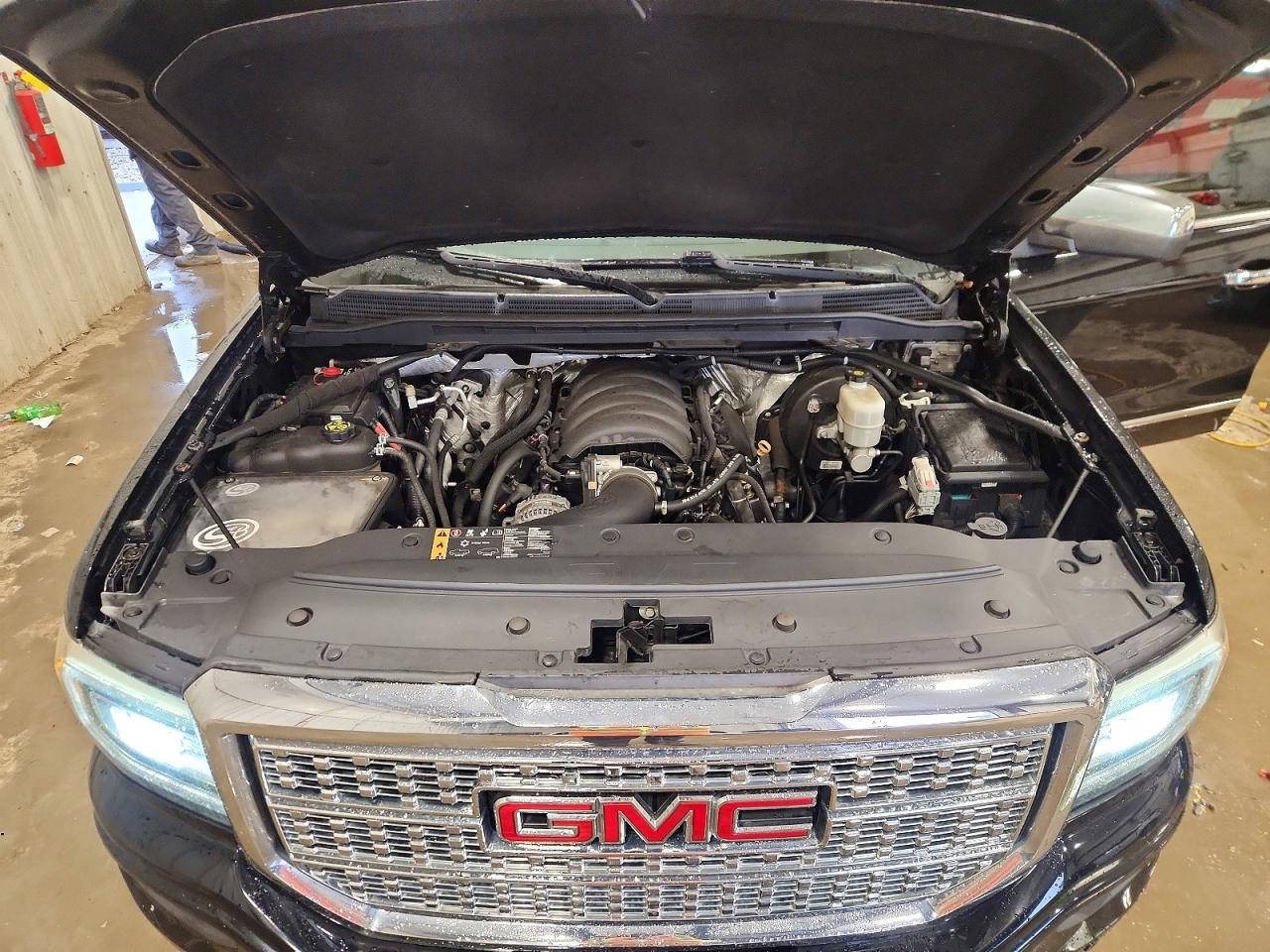 2017 GMC SIERRA K1500 DENALI photo 21