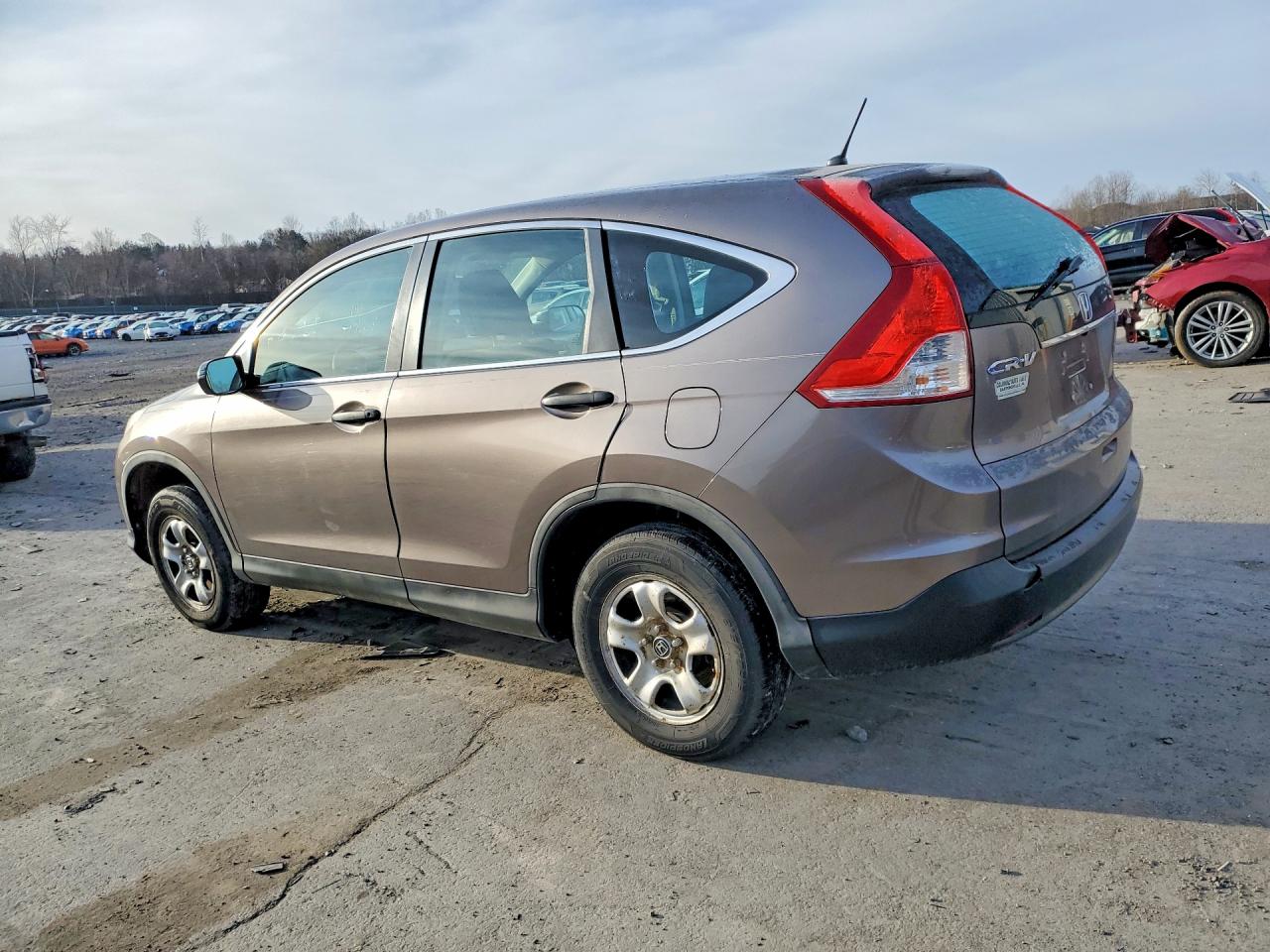2014 HONDA CR-V LX photo 2
