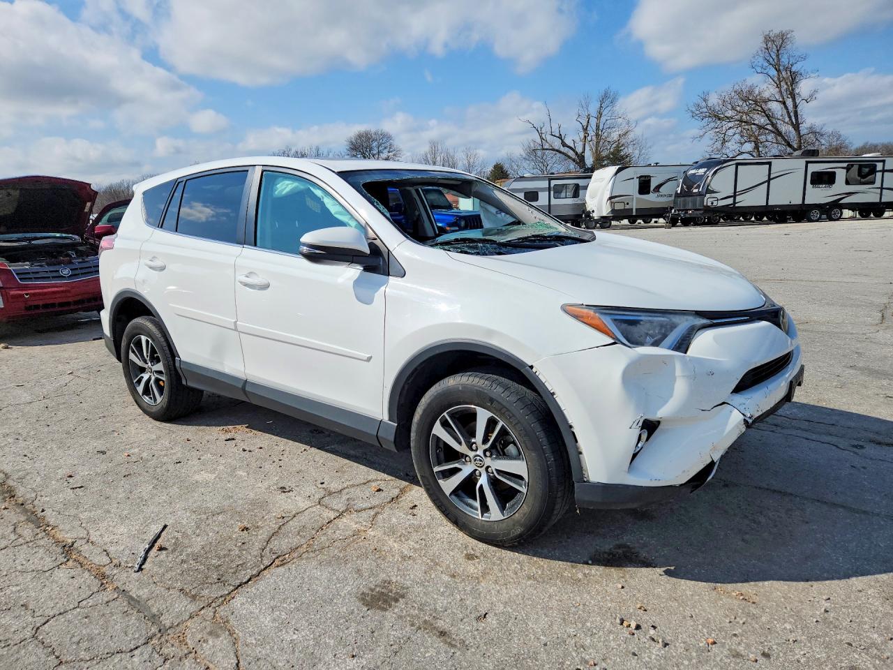 2018 TOYOTA RAV4 XLE photo 7