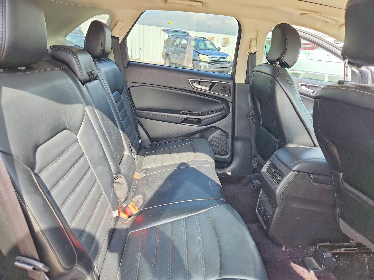 2015 FORD EDGE SEL photo 31