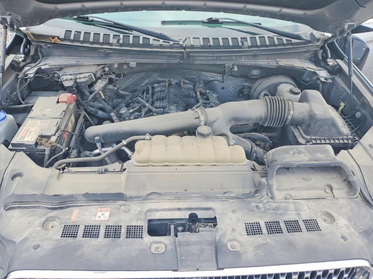 2021 LINCOLN NAVIGATOR L RESERVE photo 12
