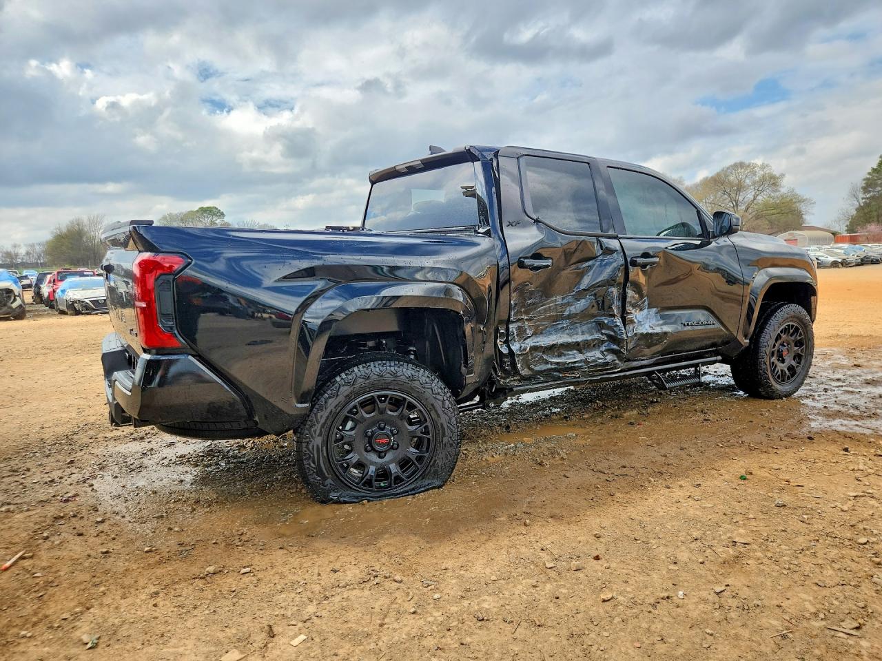 2025 TOYOTA TACOMA SR5 photo 3