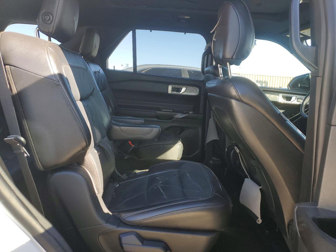 2020 FORD EXPLORER LIMITED photo 31