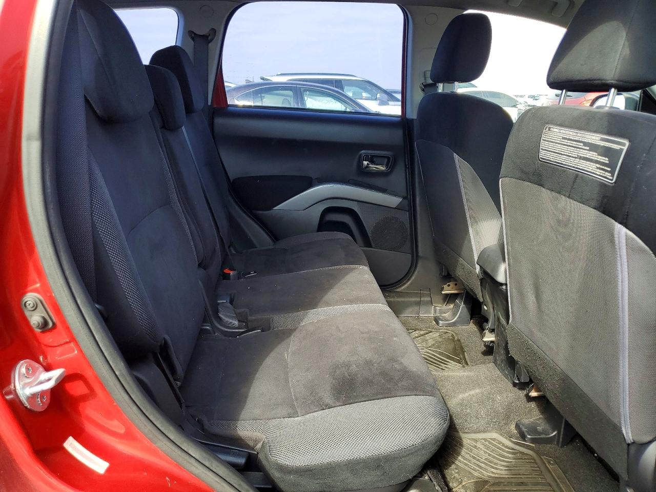 2009 MITSUBISHI OUTLANDER ES photo 19
