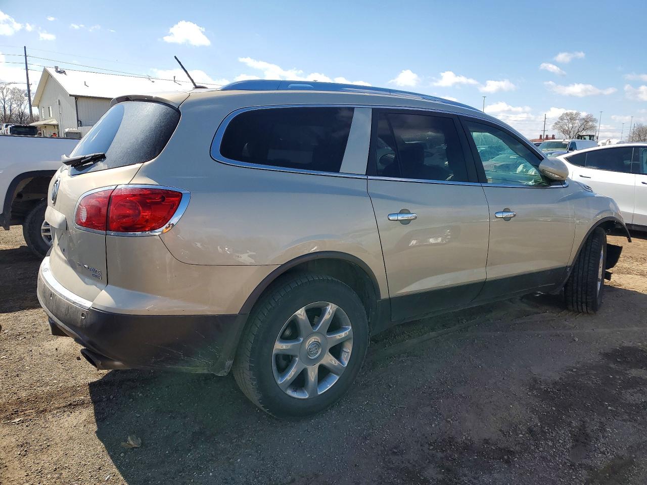 2008 BUICK ENCLAVE CXL photo 3