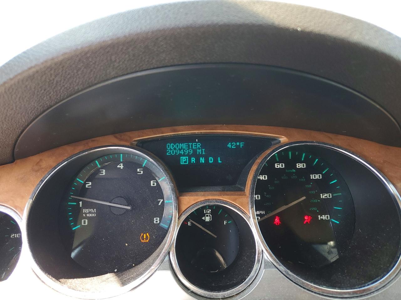 2008 BUICK ENCLAVE CXL photo 9