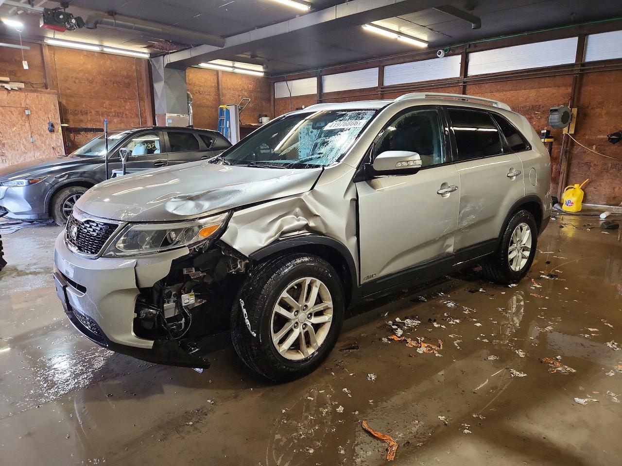 2015 KIA SORENTO