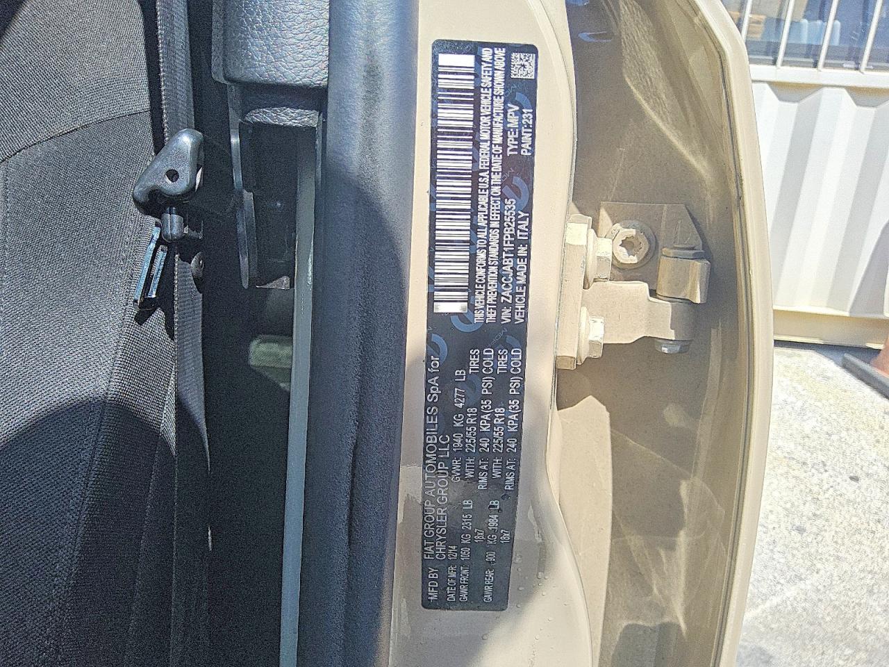 2015 JEEP RENEGADE LATITUDE photo 25