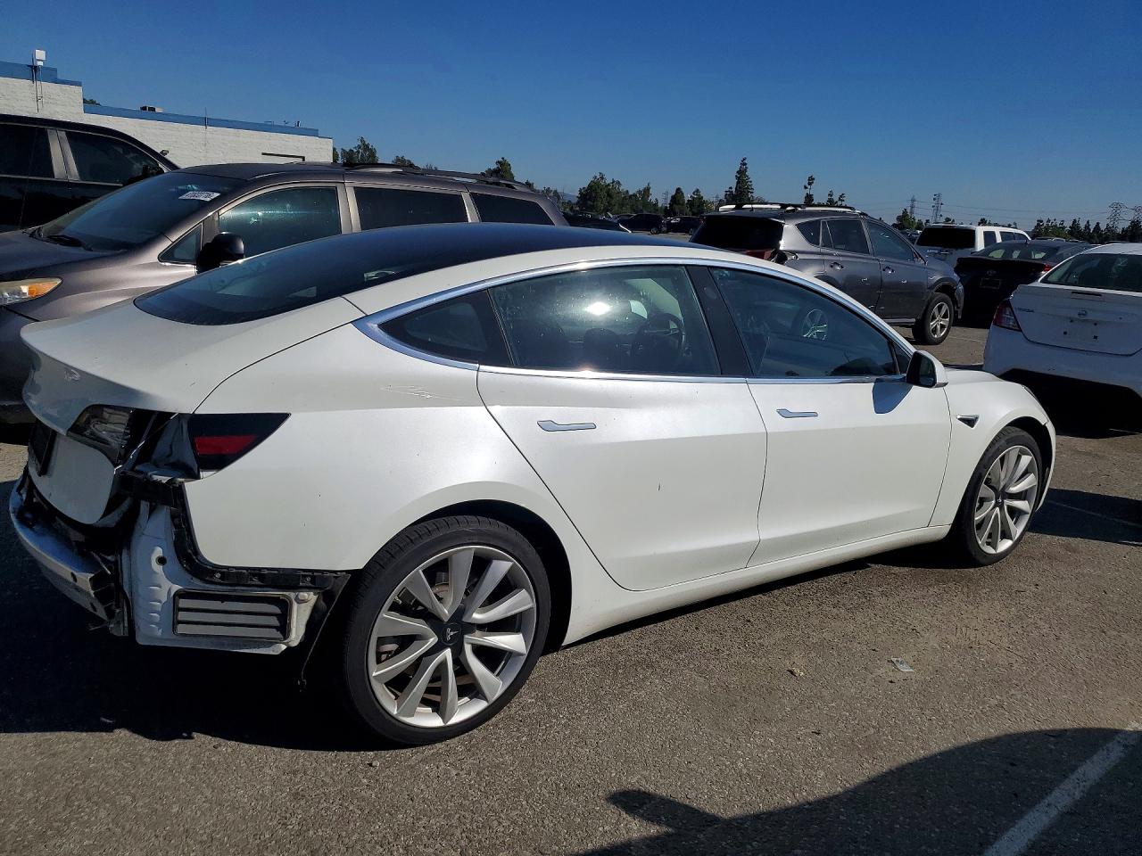 2020 TESLA MODEL 3 photo 5