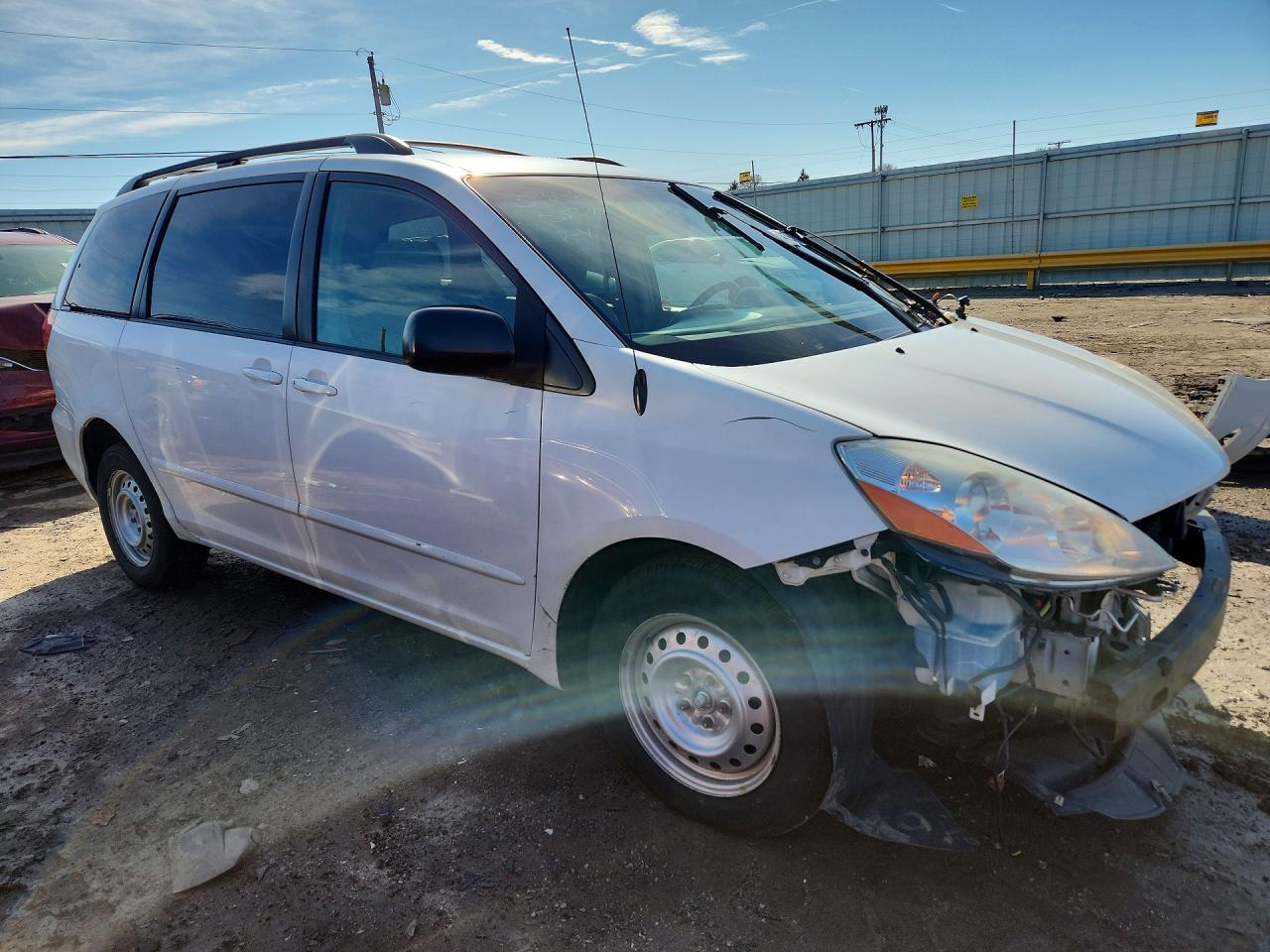 2008 TOYOTA SIENNA LE 7-PASSENGER photo 4