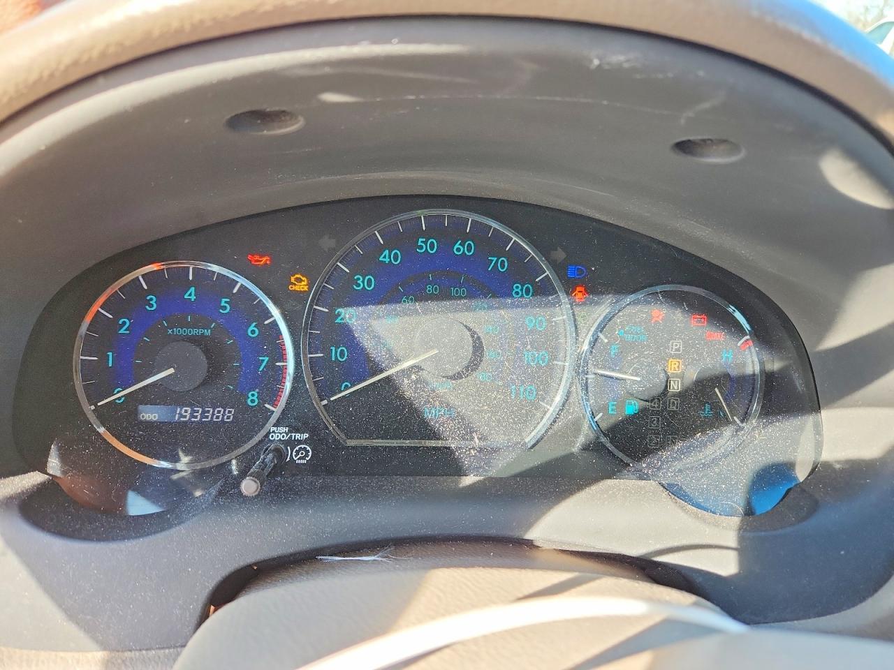 2008 TOYOTA SIENNA LE 7-PASSENGER photo 9