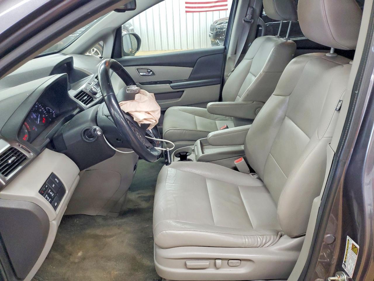 2016 HONDA ODYSSEY EXL photo 19