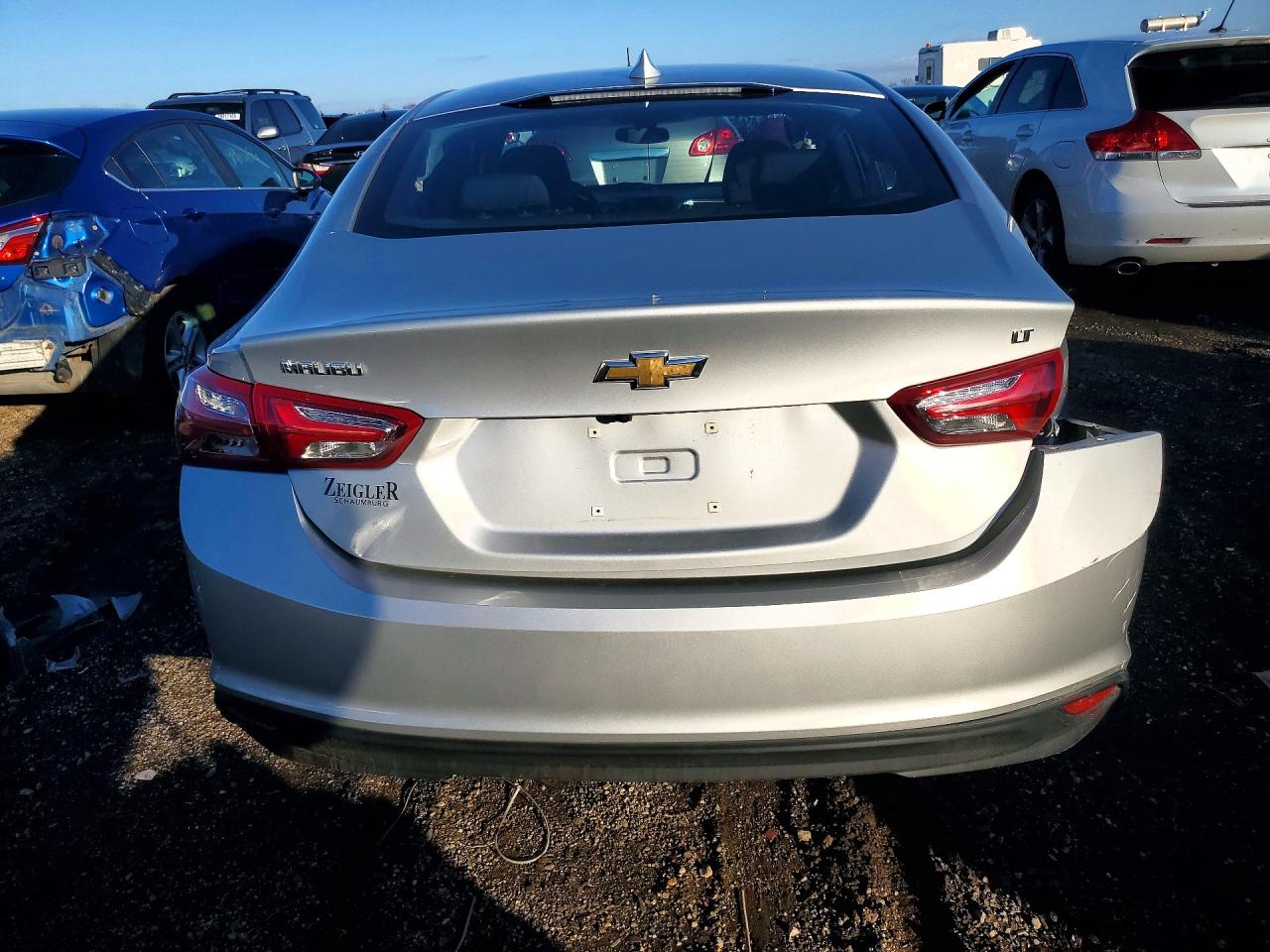 2021 CHEVROLET MALIBU LT photo 6