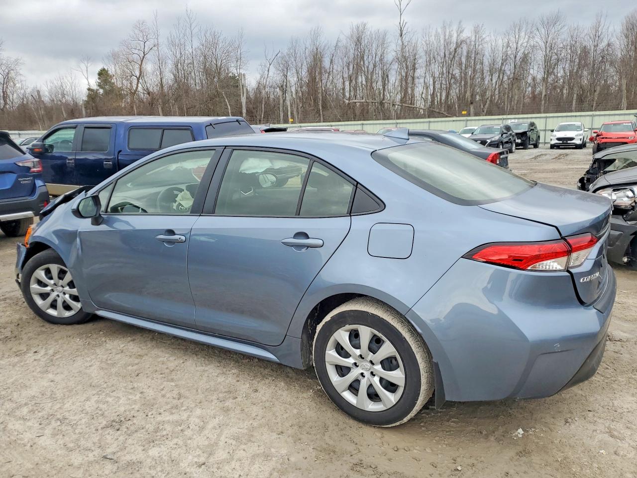 2023 TOYOTA COROLLA LE photo 4