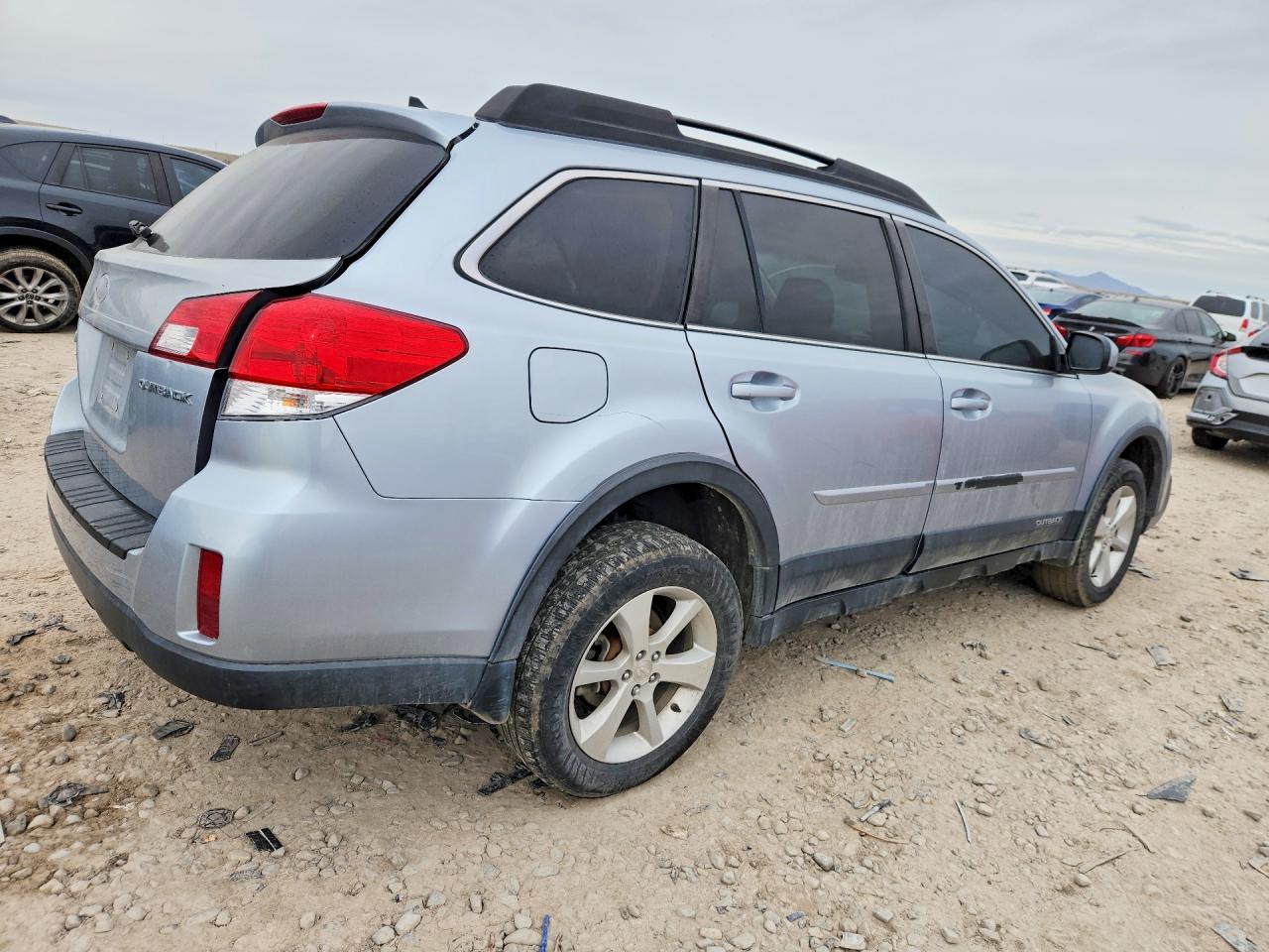 2014 SUBARU OUTBACK 2.5I LIMITED photo 3