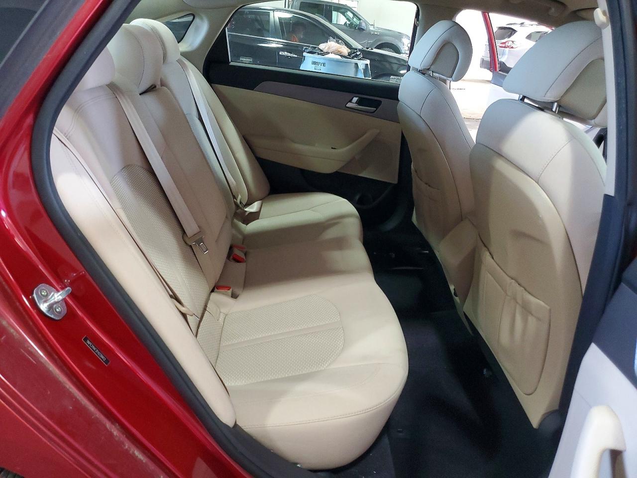 2015 HYUNDAI SONATA SE photo 10
