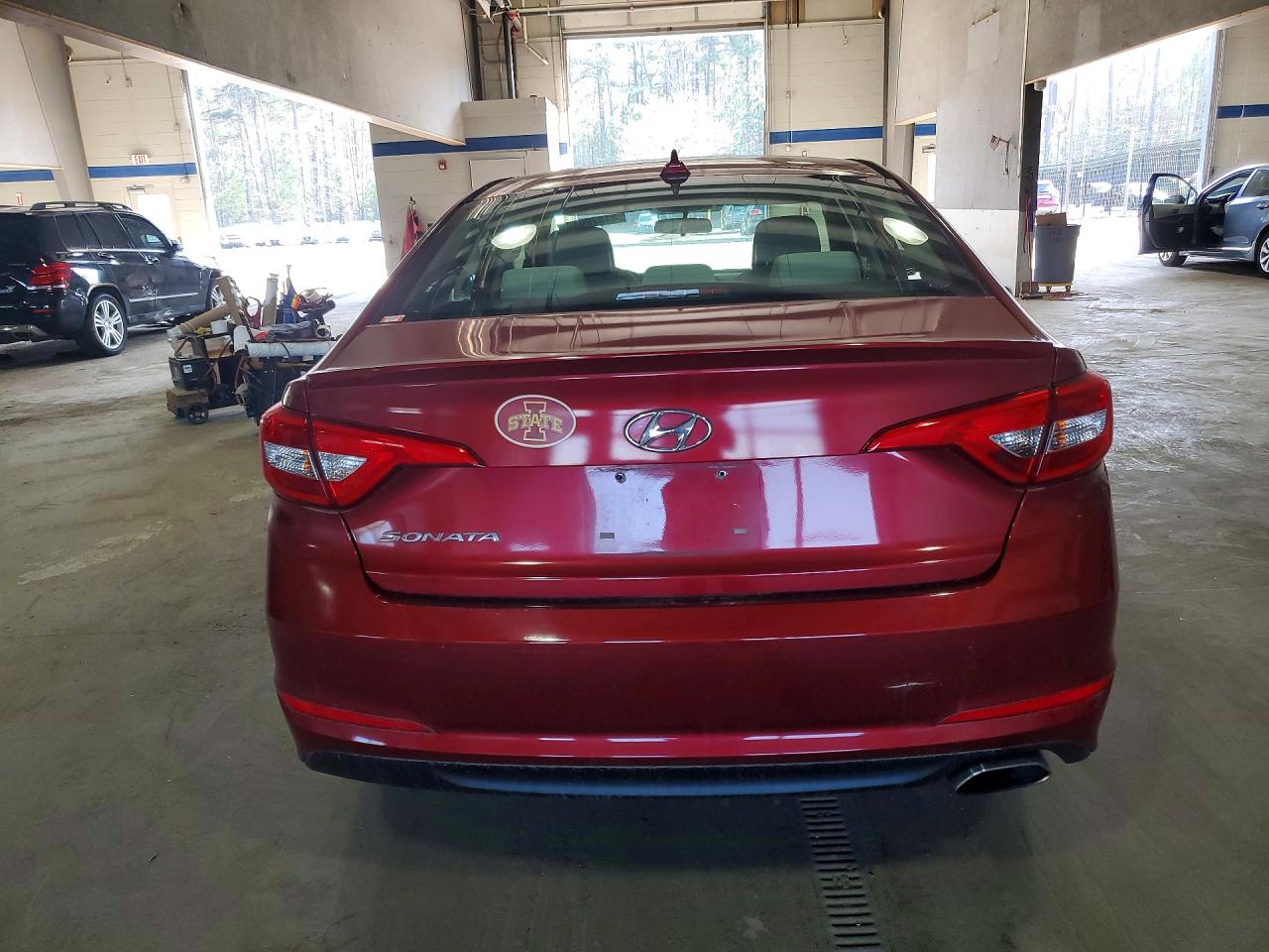 2015 HYUNDAI SONATA SE photo 6