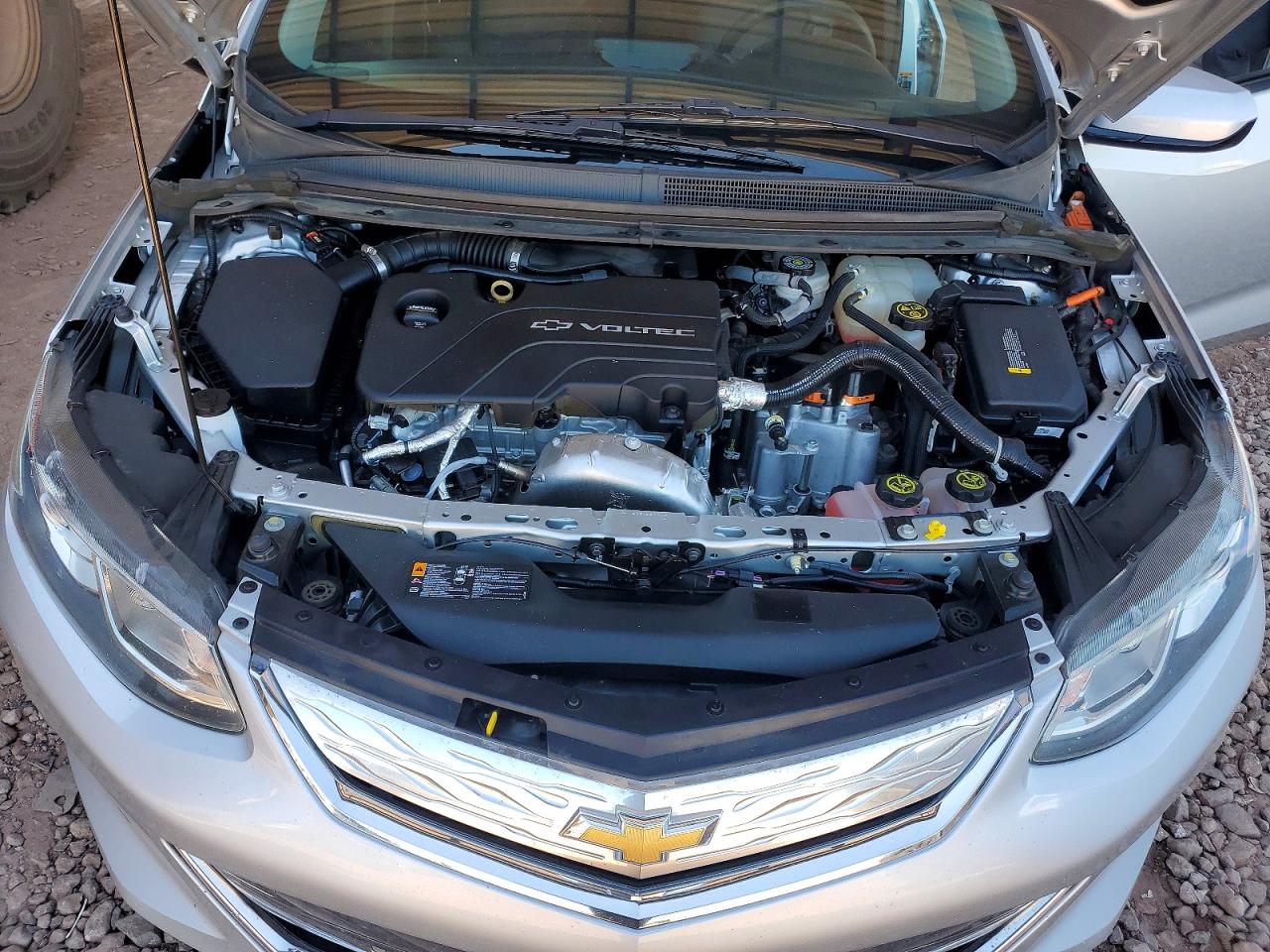 2017 CHEVROLET VOLT PREMIER photo 11