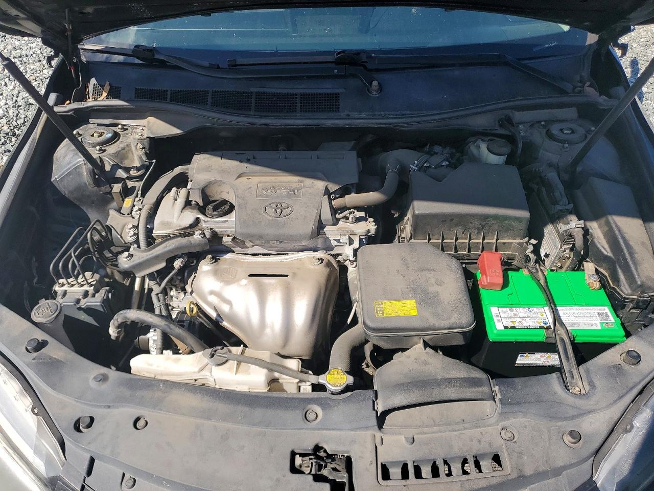 2015 TOYOTA CAMRY SE photo 11