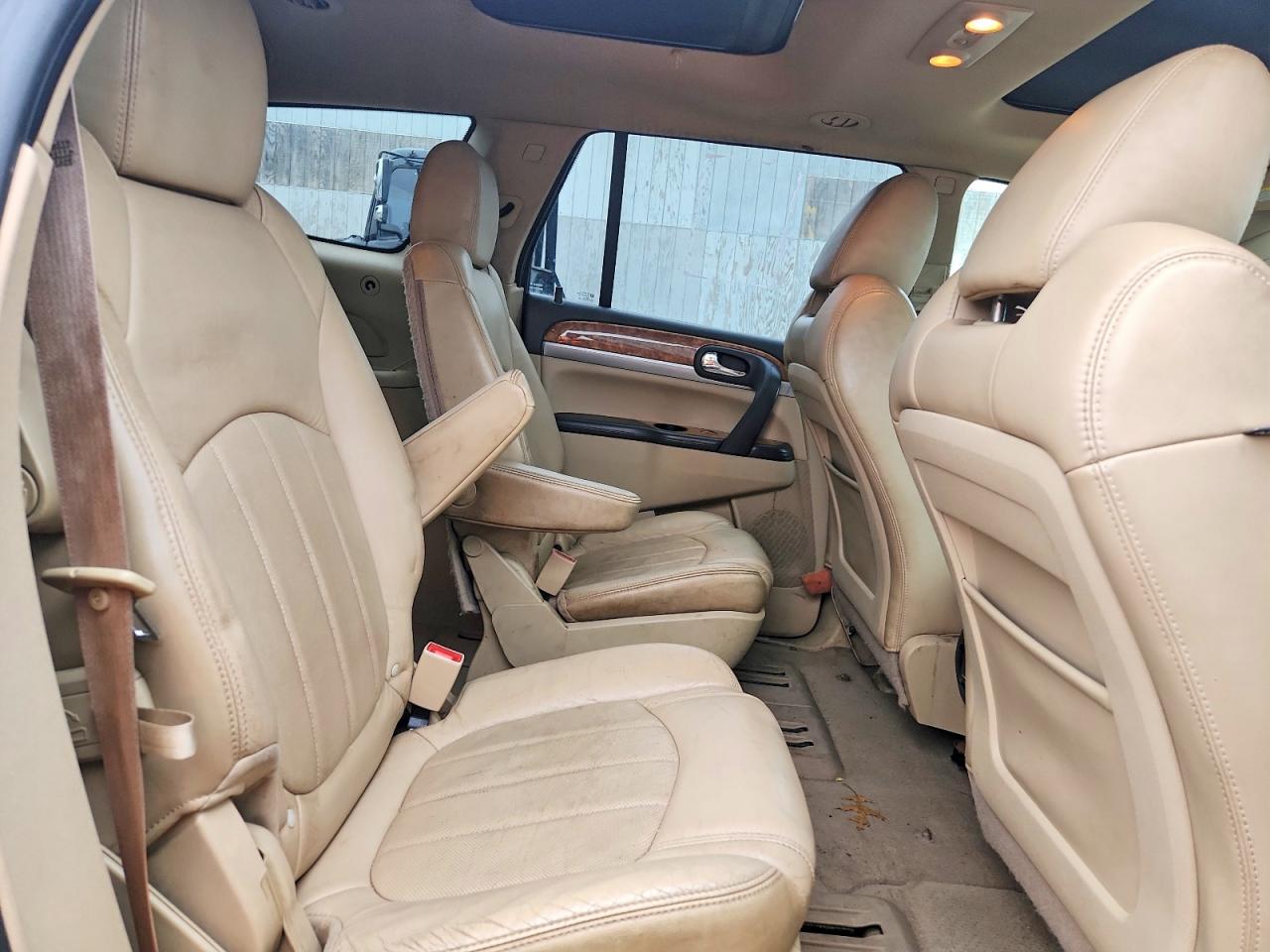 2011 BUICK ENCLAVE CXL photo 21