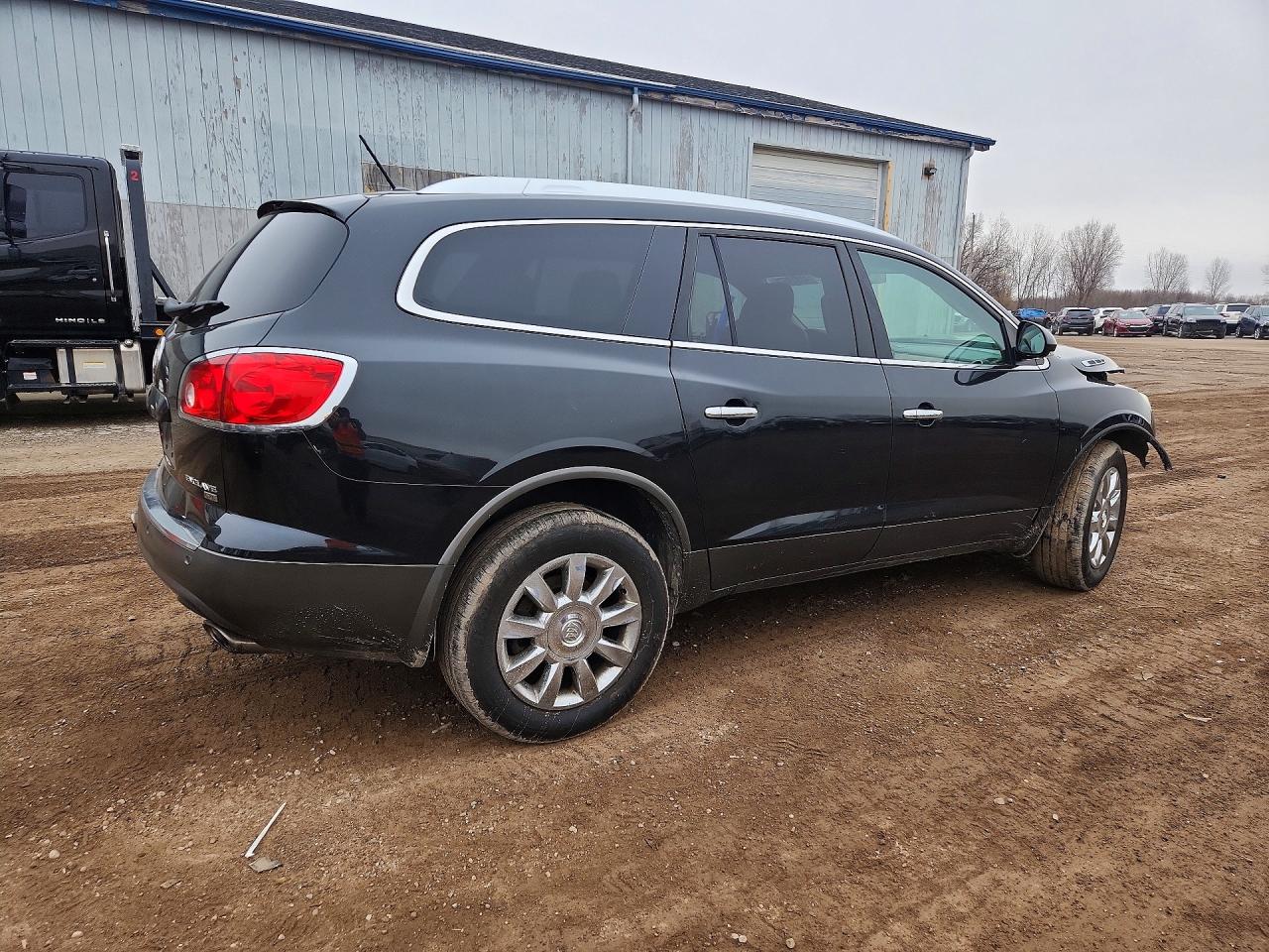 2011 BUICK ENCLAVE CXL photo 5