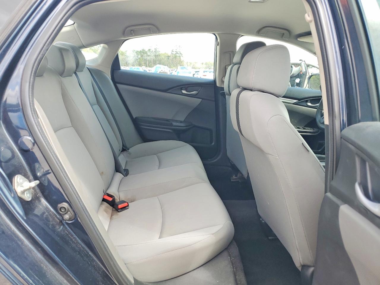 2017 HONDA CIVIC LX photo 28