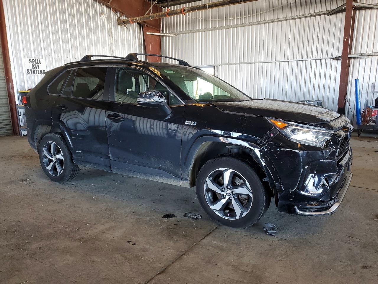 2021 TOYOTA RAV4 PRIME SE photo 4