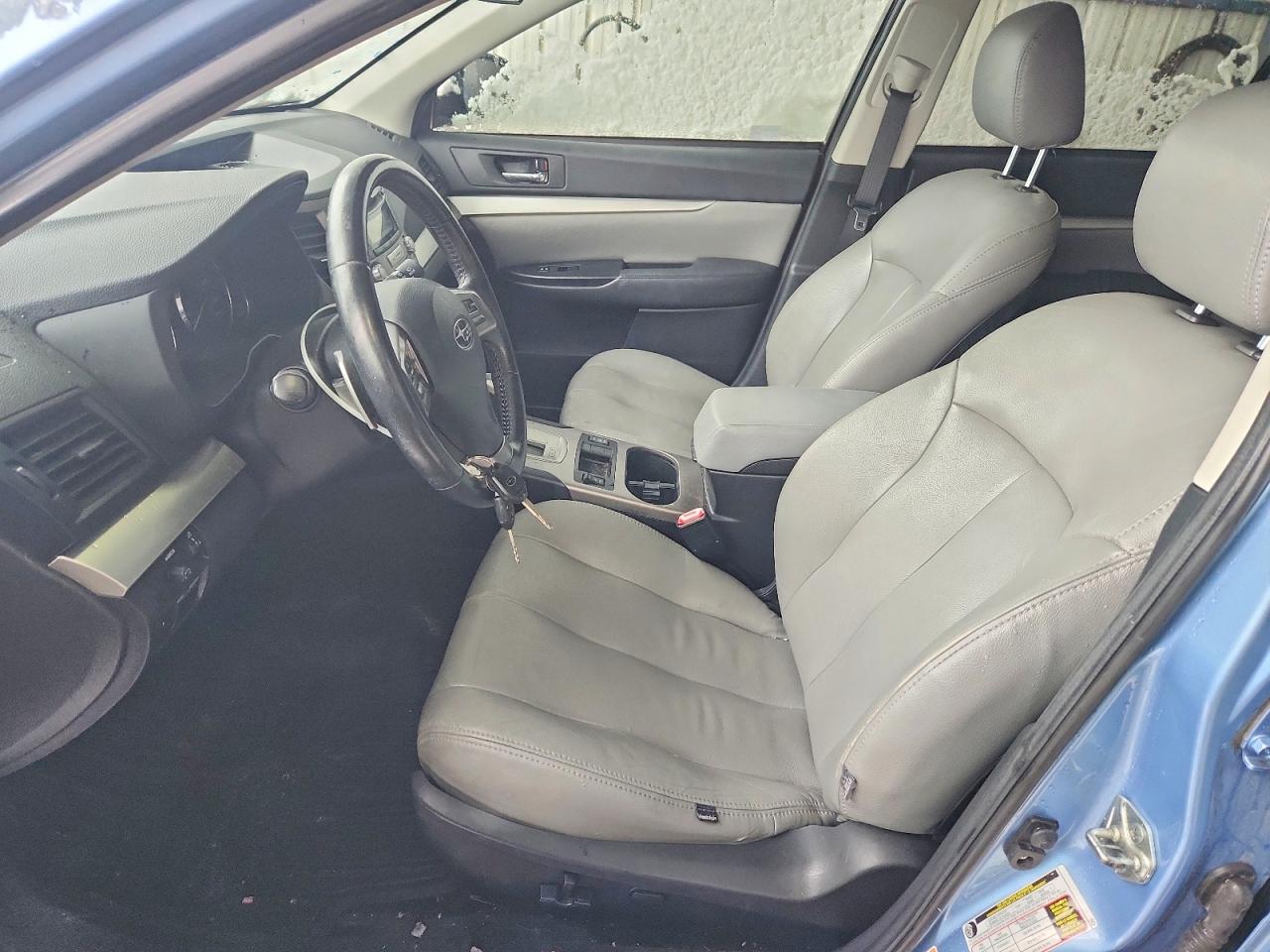 2012 SUBARU OUTBACK 2.5I PREMIUM photo 7
