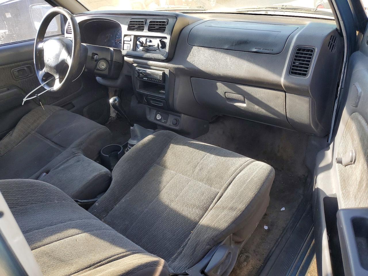 1999 NISSAN FRONTIER photo 15
