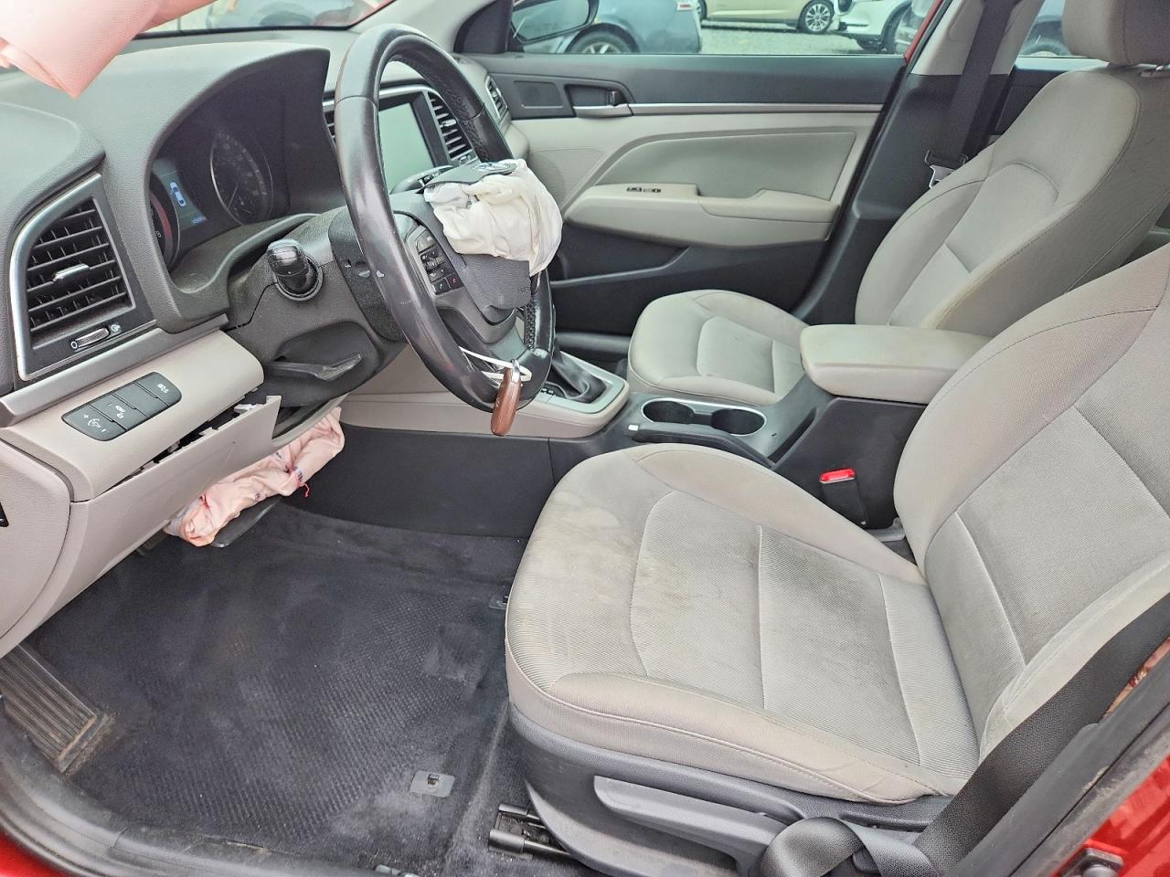 2018 HYUNDAI ELANTRA VALUE EDITION photo 13
