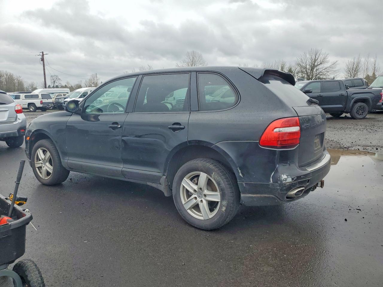 2009 PORSCHE CAYENNE photo 2