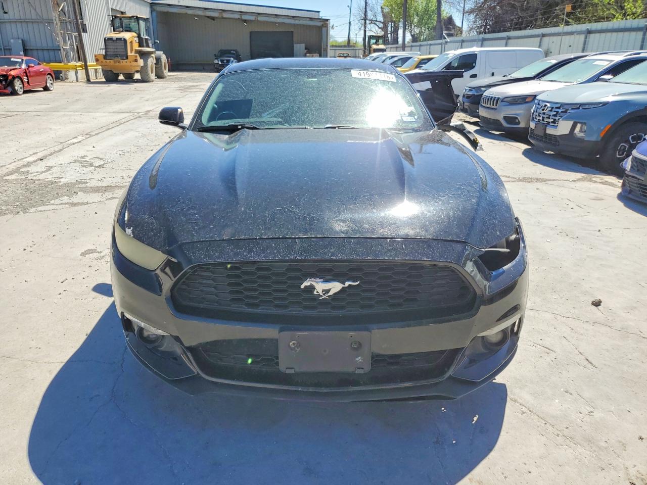 2015 FORD MUSTANG photo 9