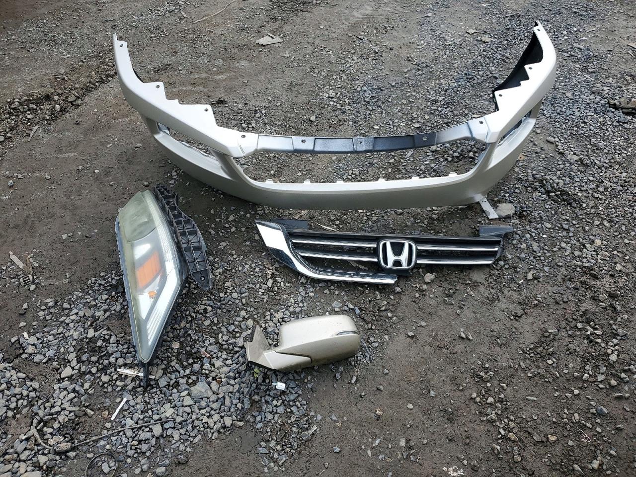2013 HONDA ACCORD EXL photo 12