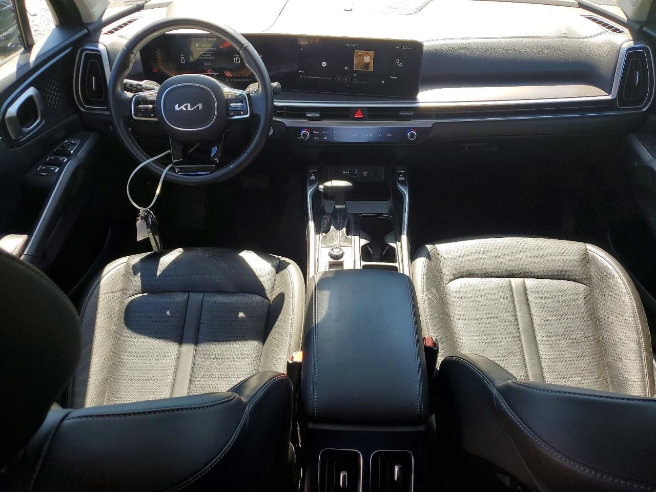 2024 KIA SORENTO EX photo 15