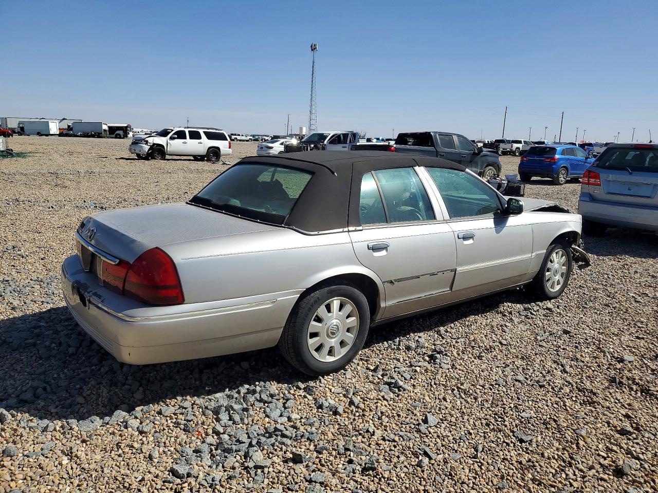 2004 MERCURY GRAND MARQUIS LS photo 5