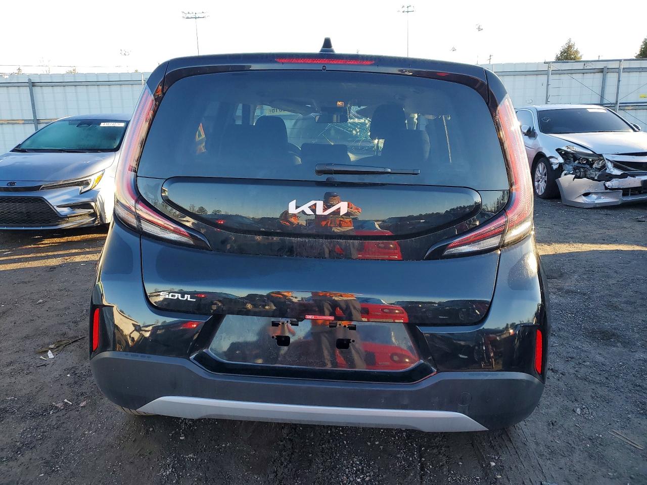 2025 KIA SOUL LX photo 16