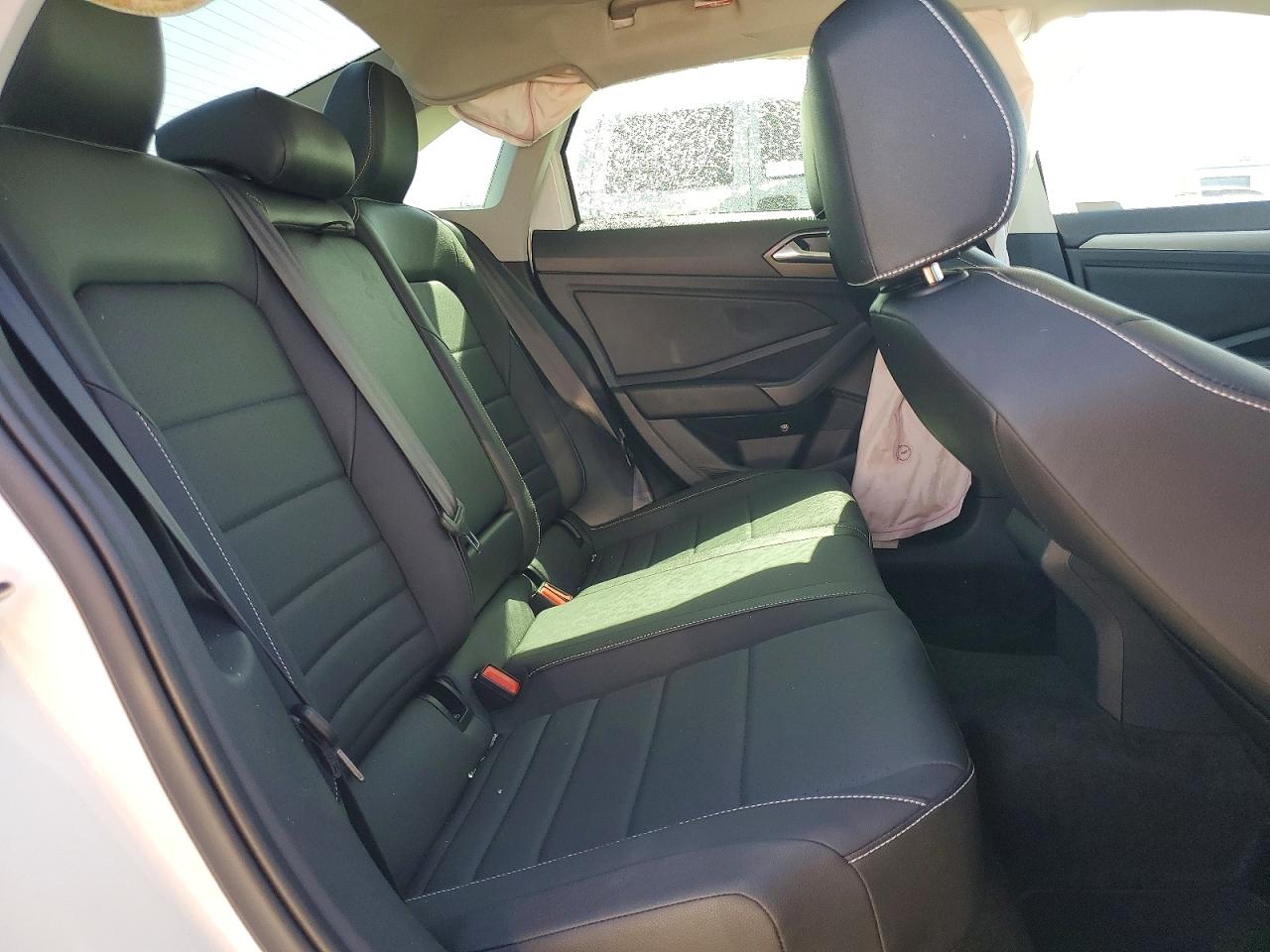 2024 VOLKSWAGEN JETTA SE photo 19