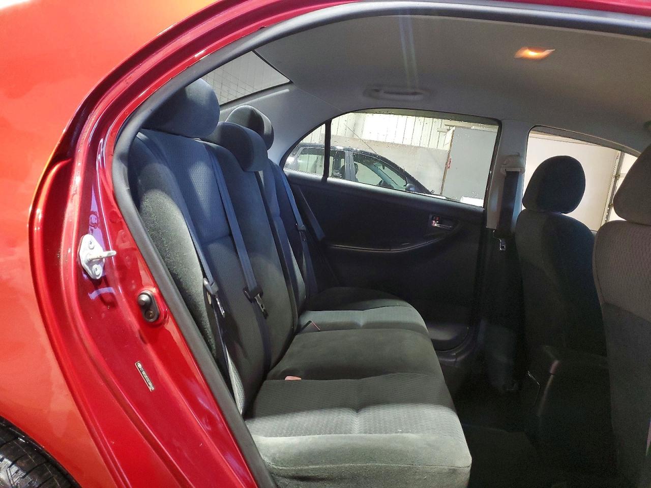 2005 TOYOTA COROLLA S photo 19