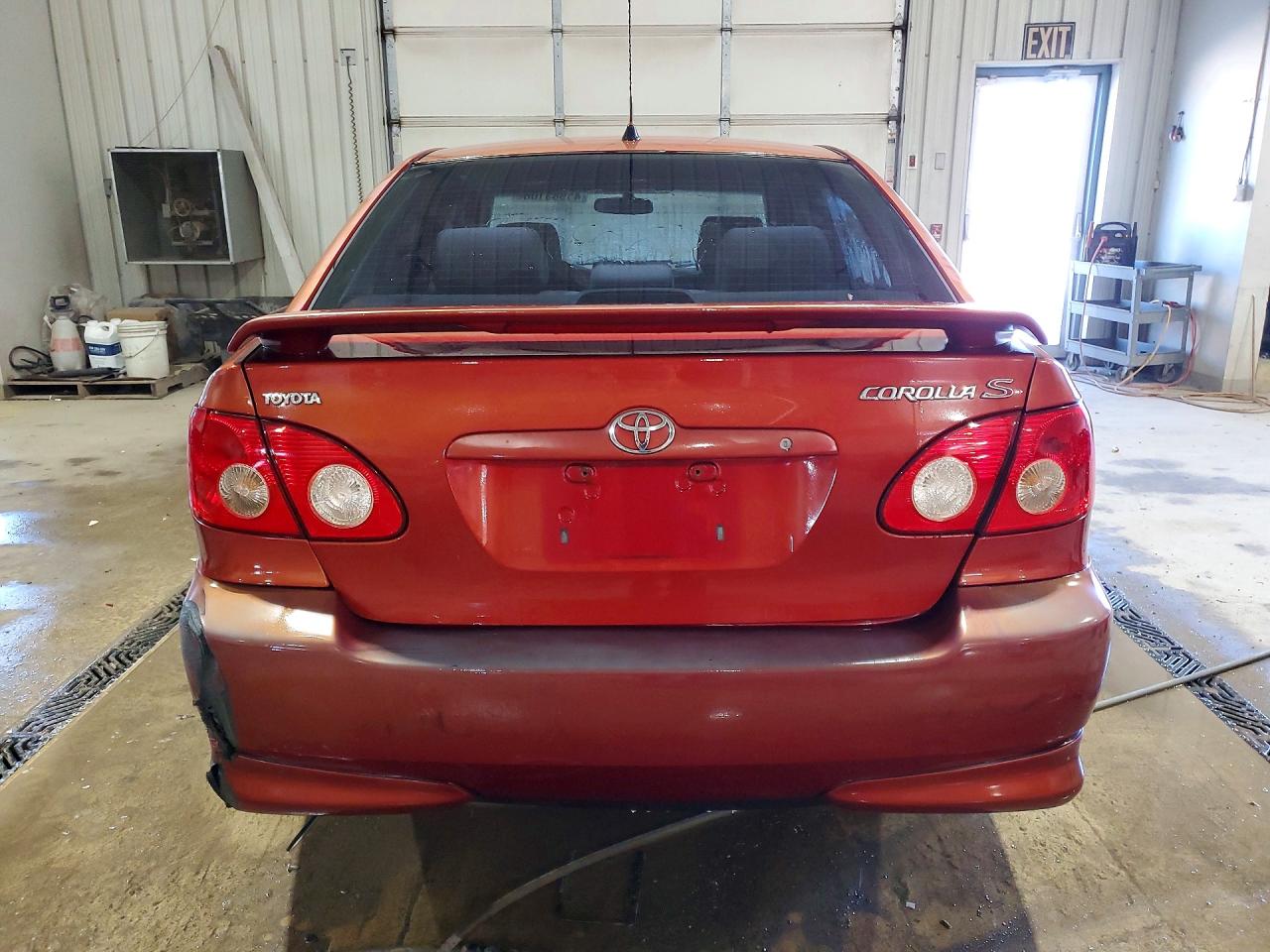 2005 TOYOTA COROLLA S photo 11