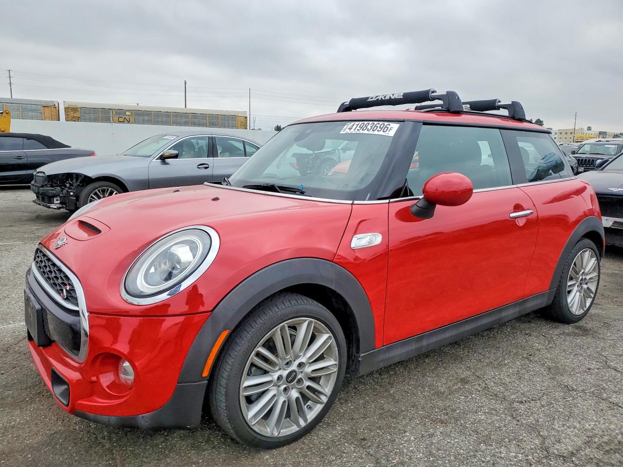 2019 MINI COOPER