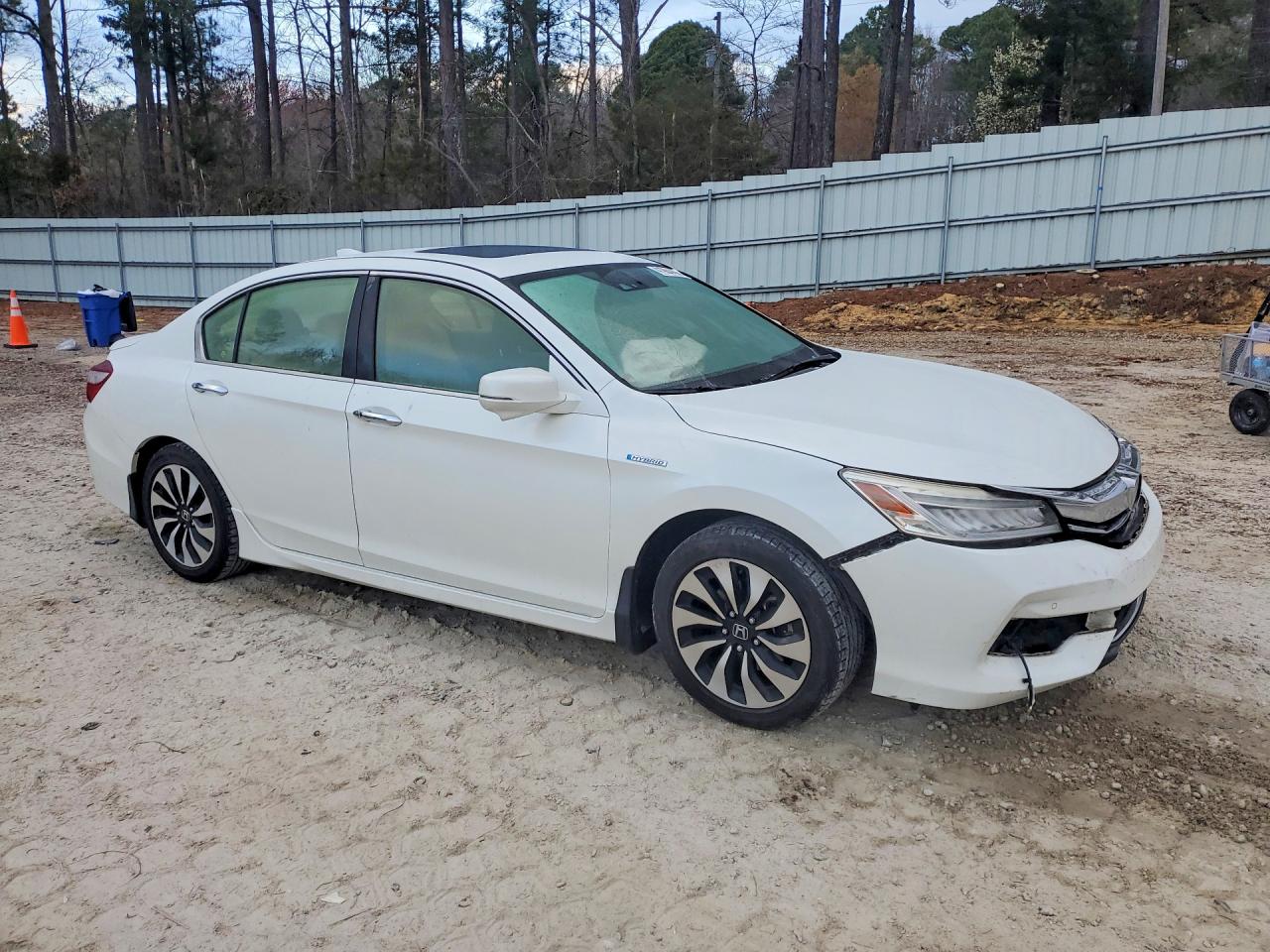 2017 HONDA ACCORD TOURING HYBRID photo 7