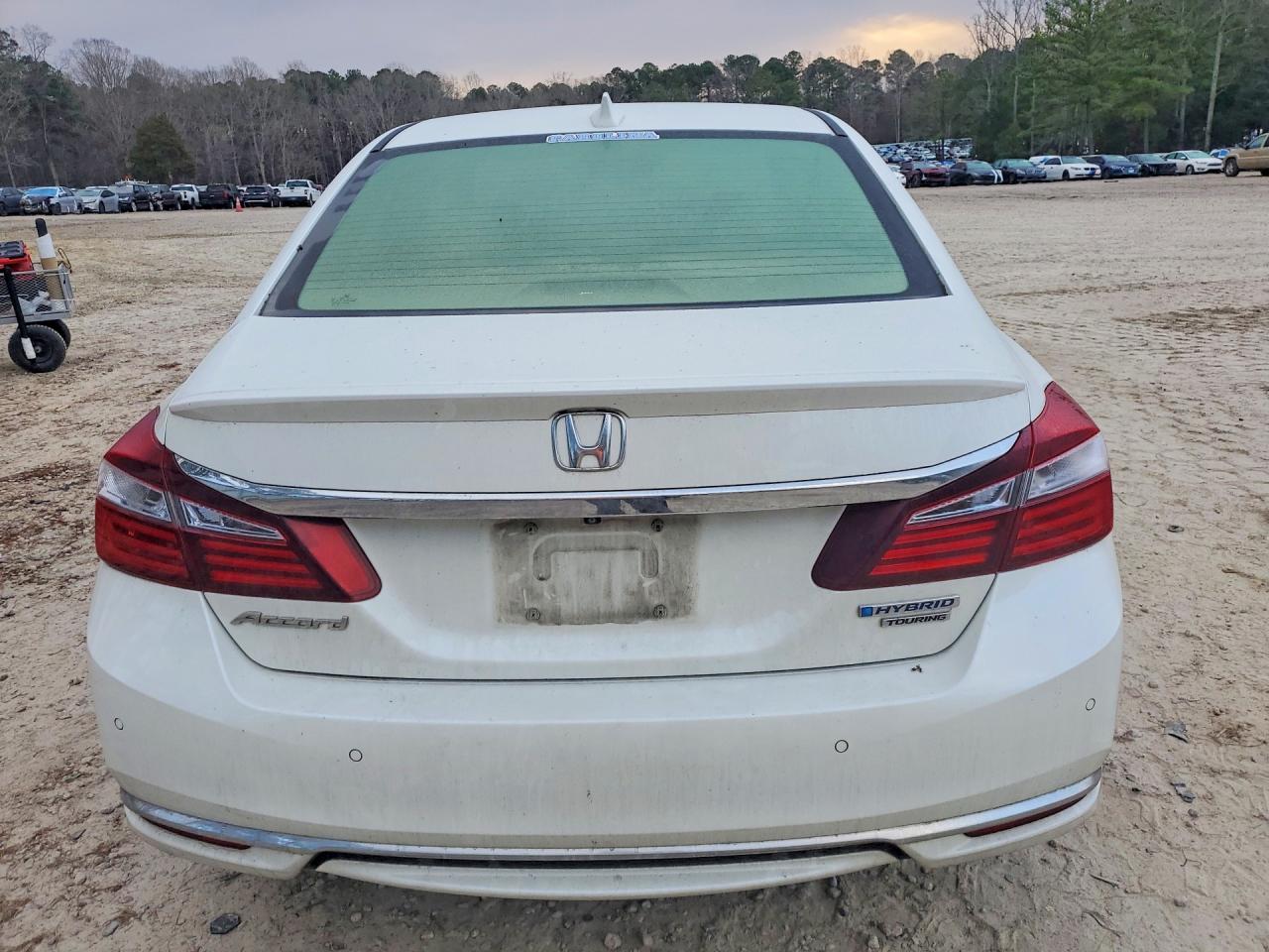 2017 HONDA ACCORD TOURING HYBRID photo 11