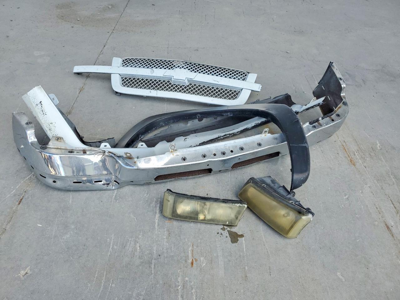 2004 CHEVROLET SILVERADO C1500 photo 12