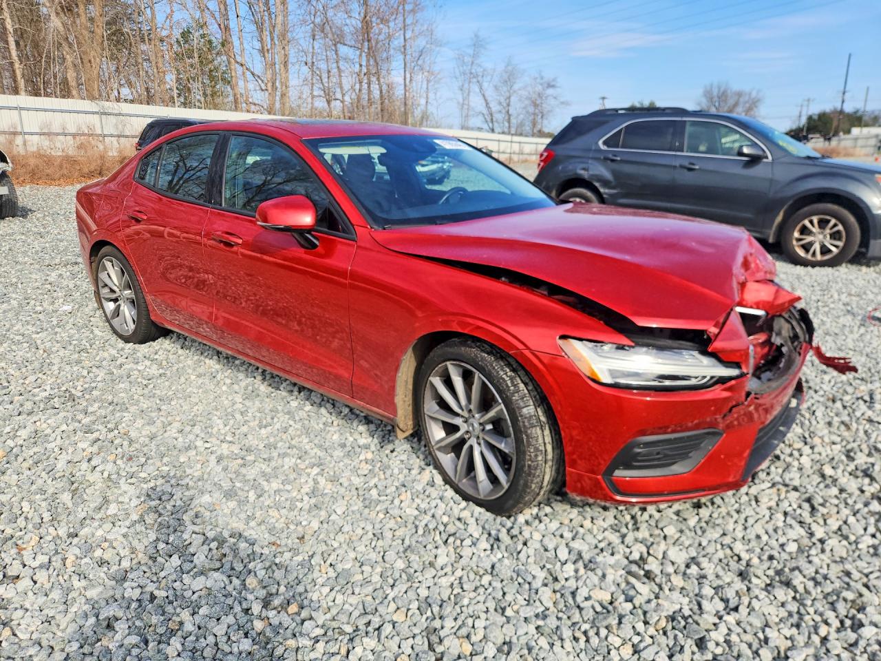 2019 VOLVO S60 T6 MOMENTUM photo 4