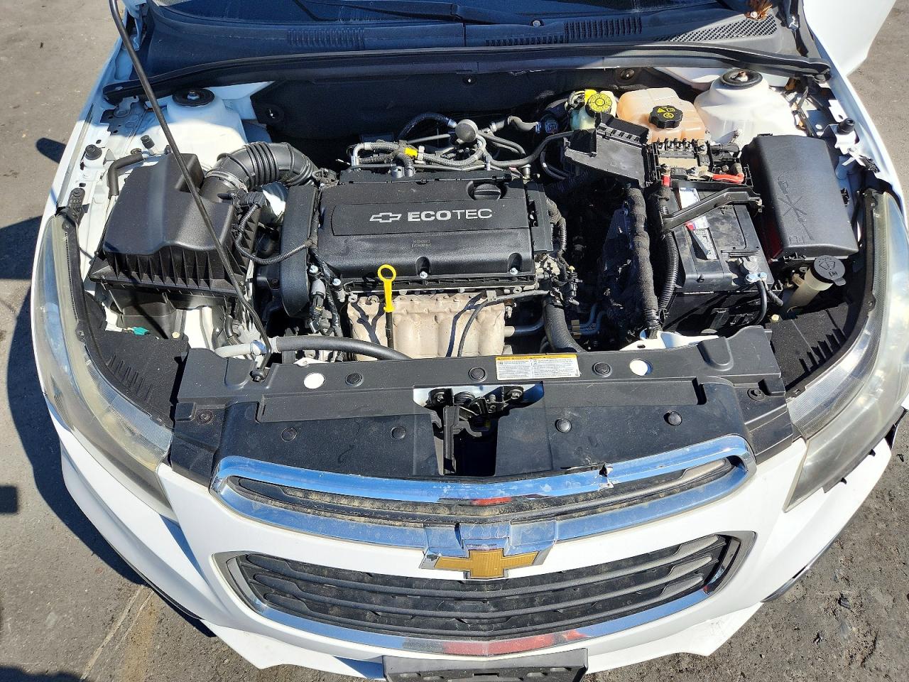 2015 CHEVROLET CRUZE LS photo 11