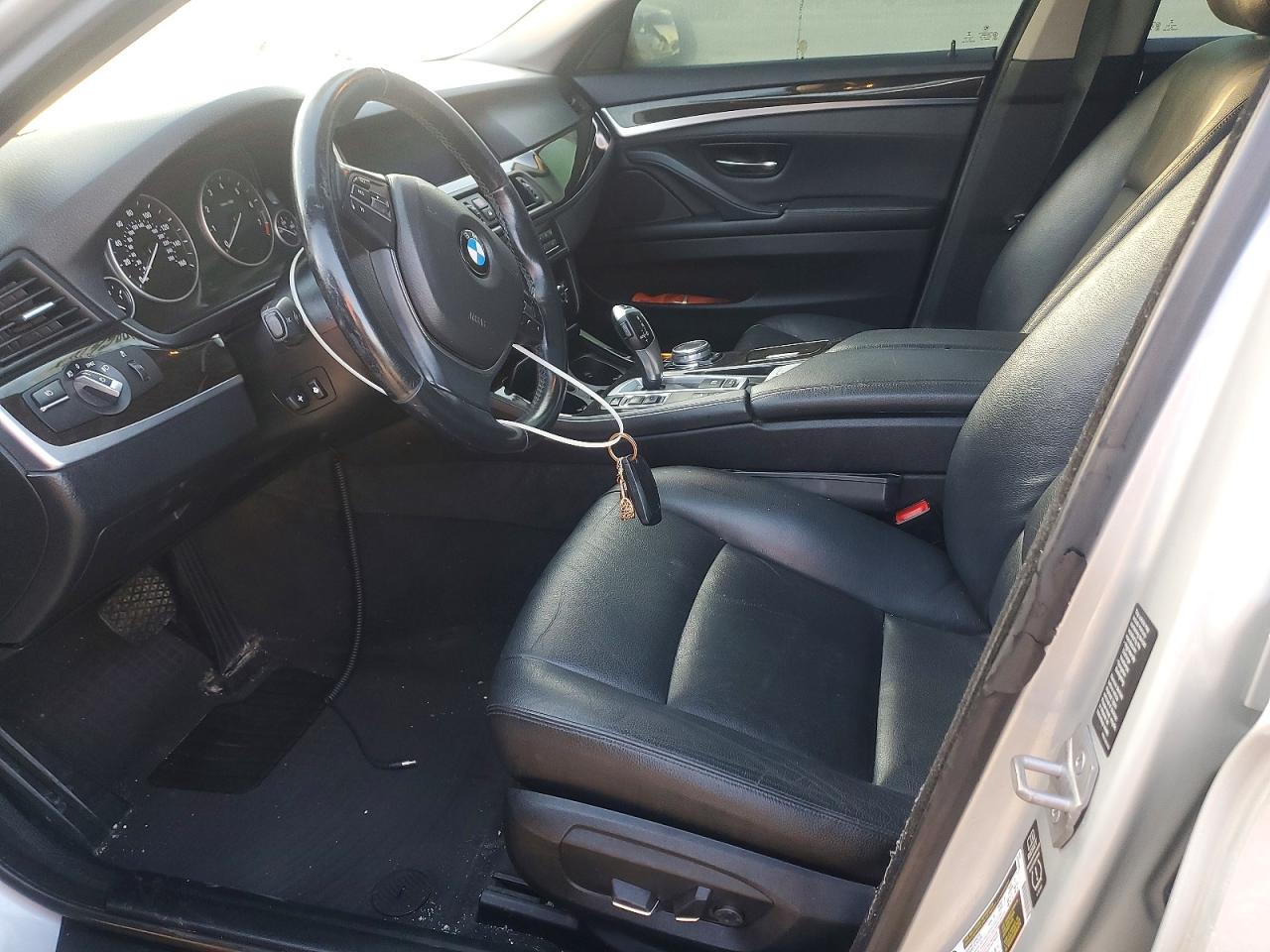 2015 BMW 528 XI photo 19
