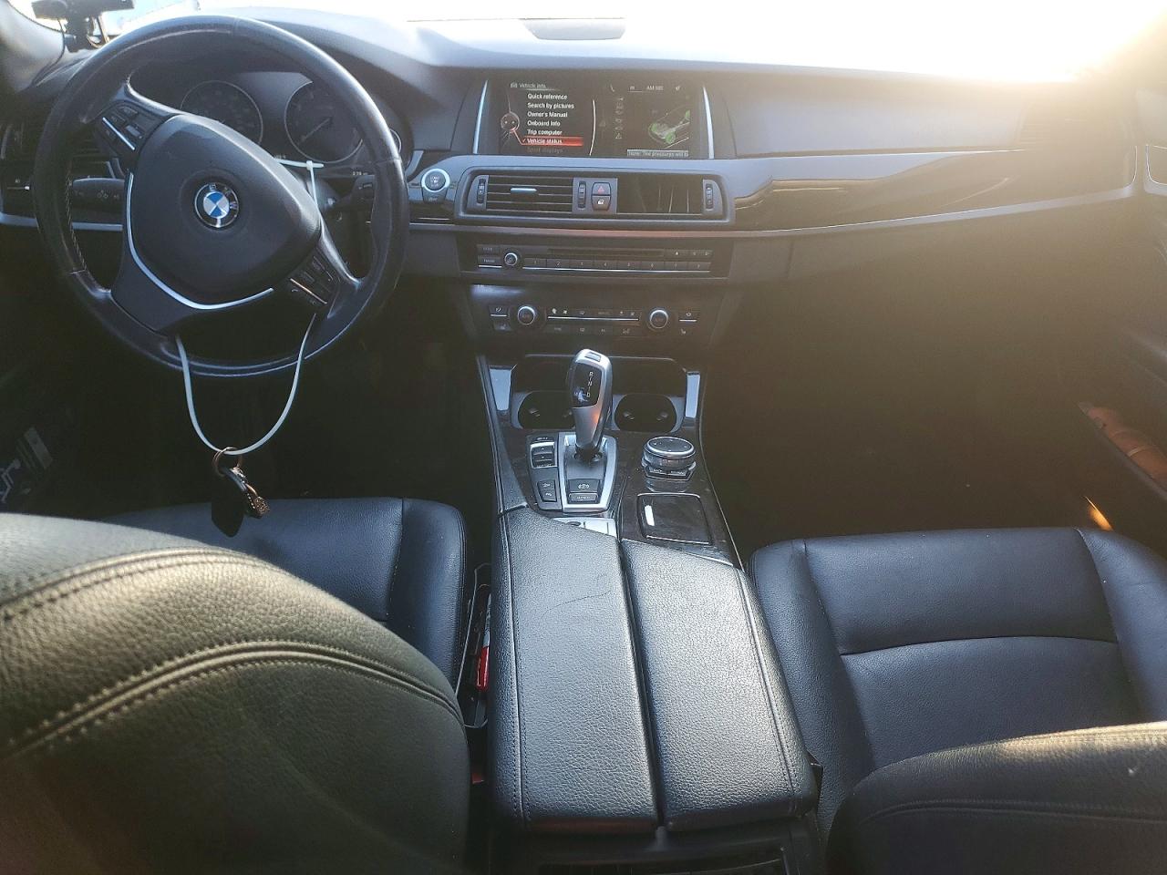 2015 BMW 528 XI photo 22